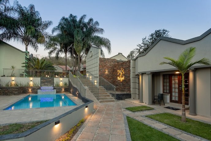 The Cycad Lodge & Chalets