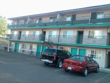 Golden Knight Motel Gresham Portland Compare Deals