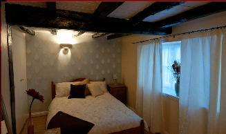 The Queens Head Bed and Breakfast Tring