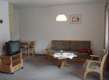 Thb Ferienwohnungen Haus Monika Hotel In Bayerisch Gmain