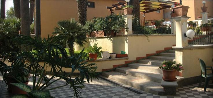 Villino Gregoraci Hotel Santa Marinella