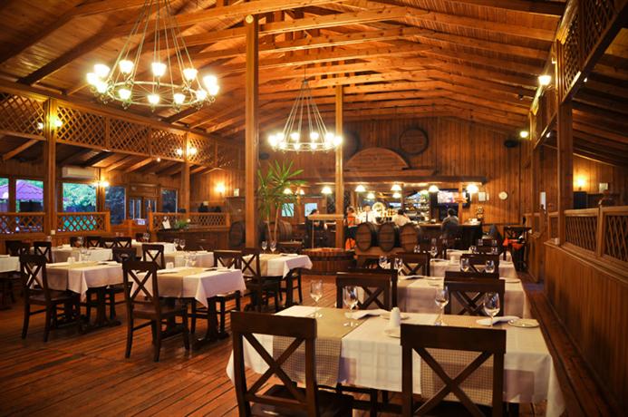 The Crescent Beach Hotel Baku Compare Deals About The Crescent Beach Hotel