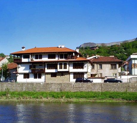 Family Hotel Varosha 2003