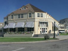 Mammoth Hot Springs Hotel Cabins Yellowstone National Park