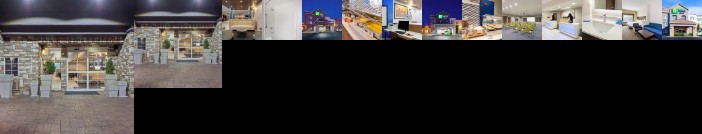 Holiday Inn Express & Suites Oakland - Airport