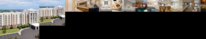 SpringHill Suites by Marriott Newark International Airport