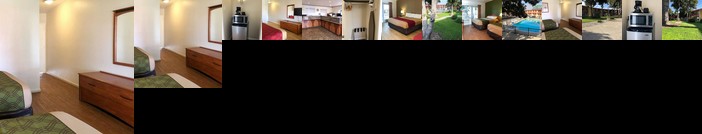 Econo Lodge Inn & Suites Oakland Airport