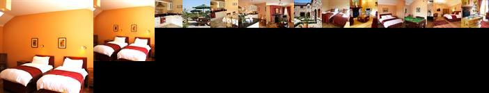 Decoy Country Cottages Navan