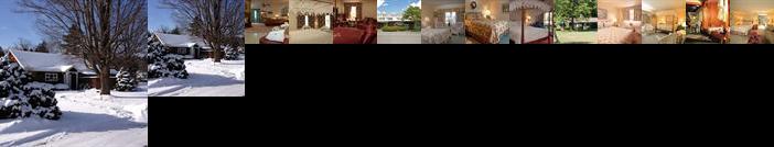 Crescent Lodge & Country Inn