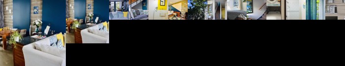 3 Level Town House In Center